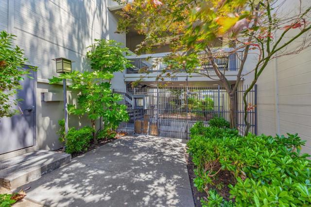 1111 Compass Lane, Foster City CA: https://media.crmls.org/mediaz/120637f9-c331-4dfa-a1e1-56ffd0515c85.jpg