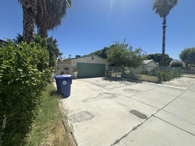 33710 Sky Blue Water Trail, Cathedral City CA: https://media.crmls.org/mediaz/1206e7d4-f5d7-4dee-bc60-7c286c8bc67c.jpg