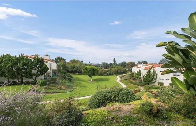 911 Caminito Madrigal, Carlsbad CA: https://media.crmls.org/mediaz/1207401f-fed7-45ae-86b5-1d6493d606d2.jpg