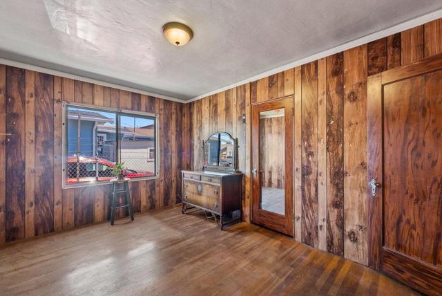 106 Stanford Street, Watsonville CA: https://media.crmls.org/mediaz/12078478-80c9-4d5c-95ac-bb9f6b566ea0.jpg