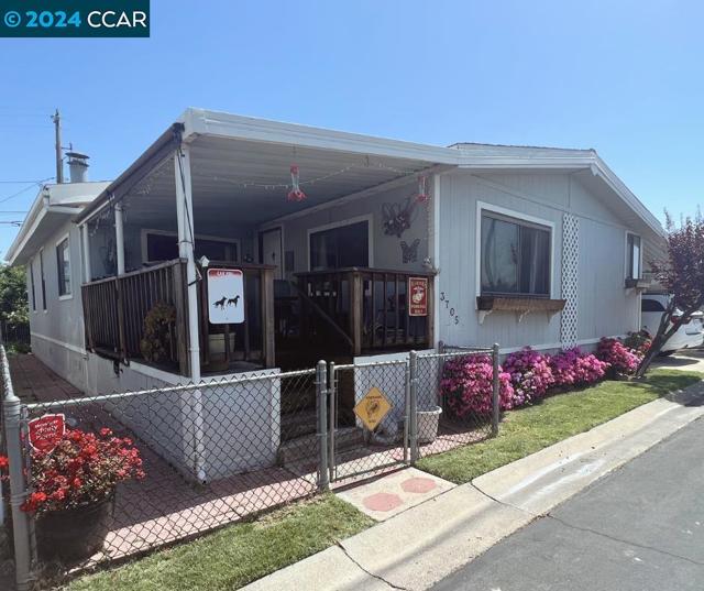 3705 Hawthorne Dr, Bethel Island, California 94511, 3 Bedrooms Bedrooms, ,2 BathroomsBathrooms,Residential,For Sale,Hawthorne Dr,41060424