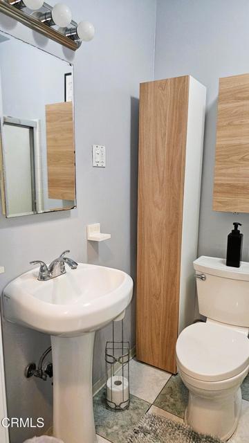 Detail Gallery Image 13 of 23 For 1318 N Van Ness Ave, Compton,  CA 90221 - 3 Beds | 1 Baths