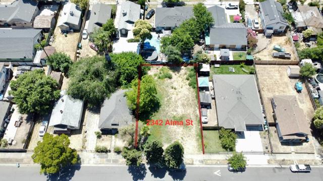 2342 Alma Street, Stockton CA: https://media.crmls.org/mediaz/120c1eb6-9a19-4868-bab7-c1a530f1c386.jpg