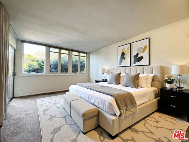 Drew Fenton | 289 S Barrington Avenue Los Angeles CA | MLS: 7450372 Drew Fenton | 289 S Barrington Avenue Los Angeles CA | MLS: 7450372