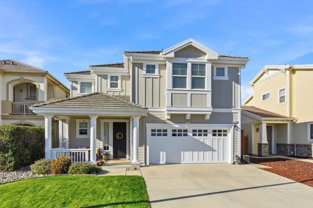 17725 Calle Mazatan, Morgan Hill CA: https://media.crmls.org/mediaz/120d550e-42f5-46f3-87ae-94ddd50d2488.jpg