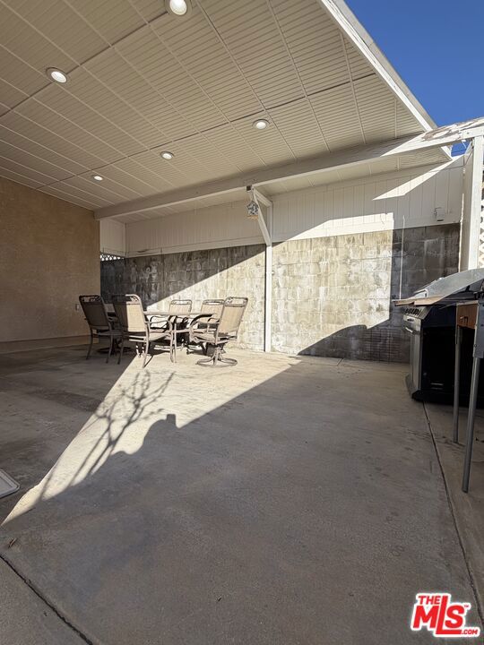 10006 Samoa Avenue photo 29