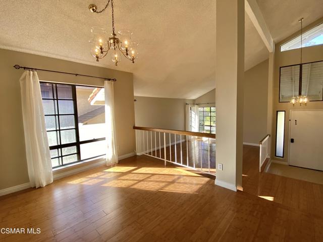 3432 Radcliffe Road, Thousand Oaks CA: https://media.crmls.org/mediaz/120e4a6b-758b-424d-b0ec-b51c5552ce01.jpg
