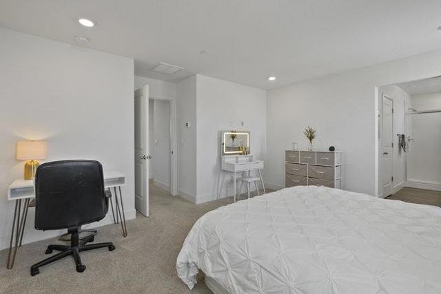 9182 Wickham Court, Gilroy CA: https://media.crmls.org/mediaz/120efa99-3536-4bab-856e-971fb94b0445.jpg