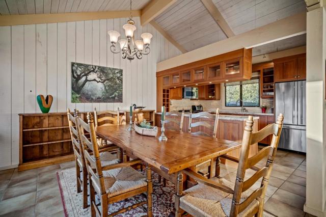 7026 Valley Greens Circle, Carmel CA: https://media.crmls.org/mediaz/120efedd-81dd-472f-95d9-730b4c51063d.jpg