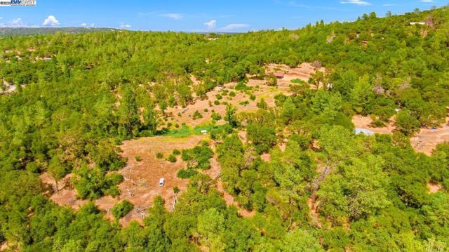 1170 Graceland Pl,  CA: https://media.crmls.org/mediaz/12102460-54c7-4521-b581-7853850a0c69.jpg