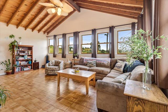 71 Spring Road, Royal Oaks CA: https://media.crmls.org/mediaz/12107d30-de60-4cc6-af5f-d9456dd3500c.jpg