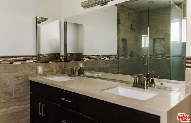 19121 Kenya Street, Porter Ranch CA: https://media.crmls.org/mediaz/12126af5-c39d-4ad3-856a-c8b45996a4dc.jpg