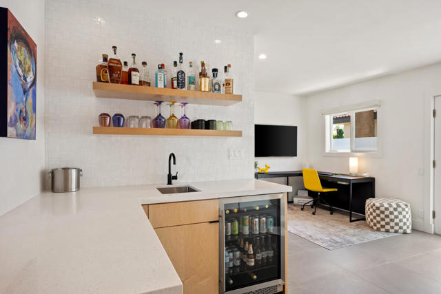 Image 18 of 58 For 75475 Desert Park Drive