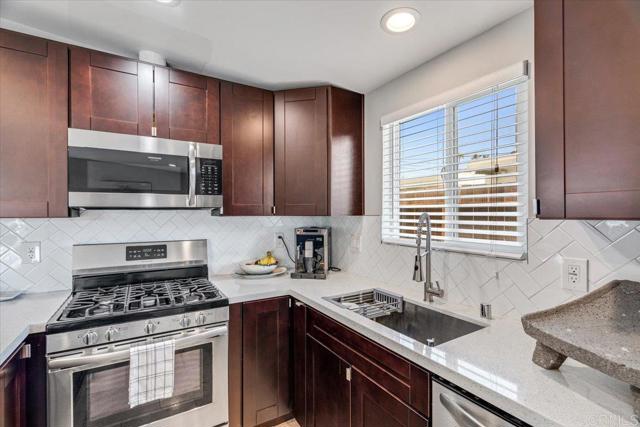 Detail Gallery Image 16 of 40 For 851 Holly Ave, Imperial Beach,  CA 91932 - 3 Beds | 2 Baths