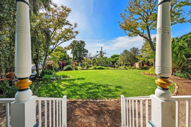 Detail Gallery Image 3 of 45 For 2641 Massachusetts Ave, Lemon Grove,  CA 91945 - 5 Beds | 2 Baths