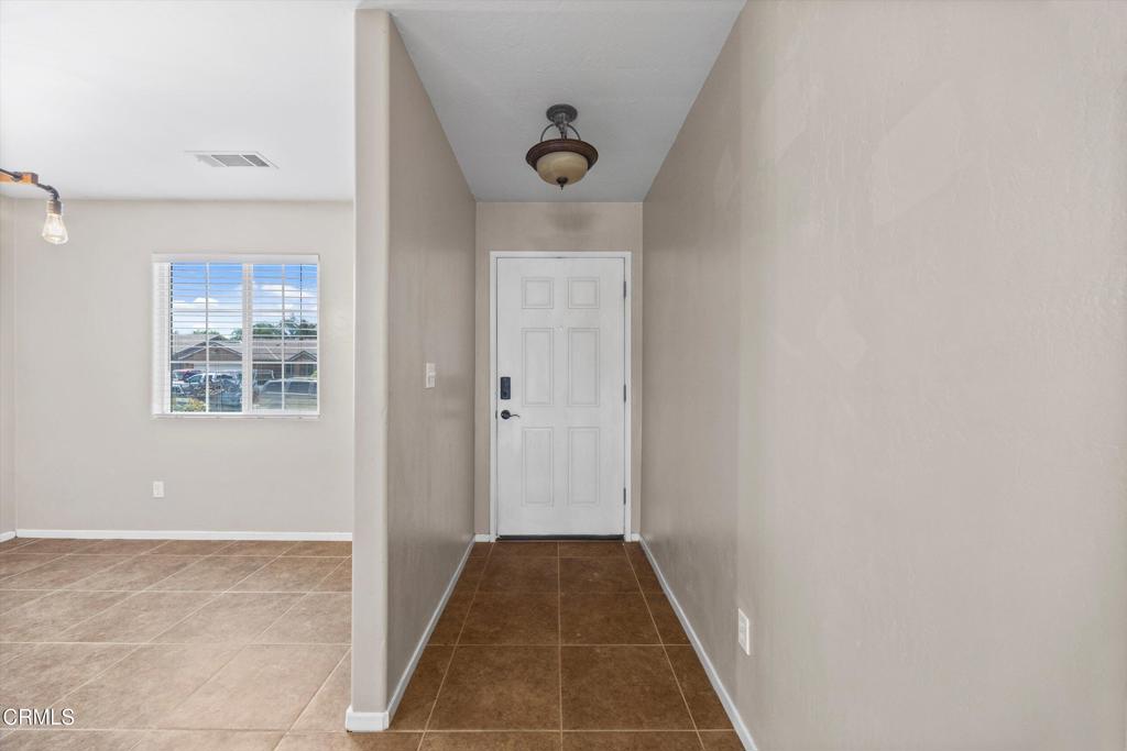 MLS #V1-29786 image #8