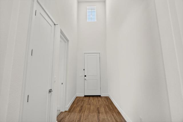 6640 Silverleaf Court, Tracy CA: https://media.crmls.org/mediaz/121707c7-4b96-4df1-a0ca-71a2a02c7aa2.jpg