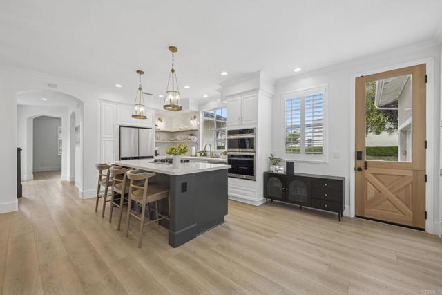 Detail Gallery Image 4 of 47 For 613 Saltgrass Ave, Carlsbad,  CA 92011 - 3 Beds | 2/1 Baths