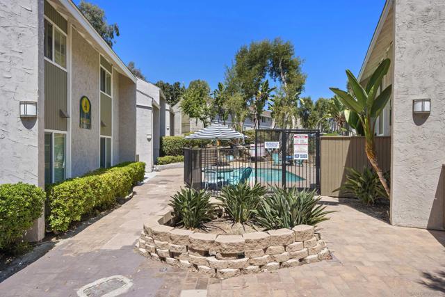 6333 College Grove Way, San Diego CA: https://media.crmls.org/mediaz/12180812-da37-430d-bc8a-d585644f7876.jpg