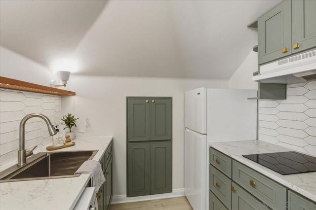 Image 47 of 75 For 2814 Paseo Del Sol