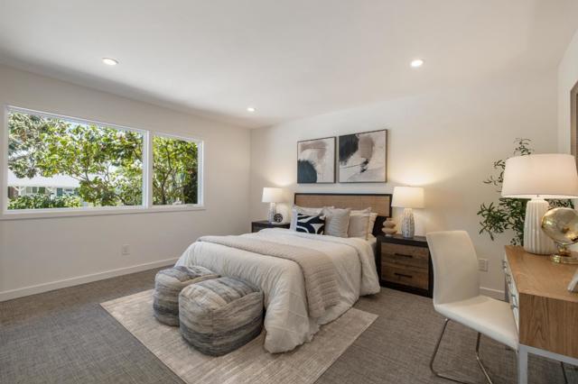 34 Carriage Court, Los Altos CA: https://media.crmls.org/mediaz/121904c6-ff45-4989-997b-e3b907d9685f.jpg