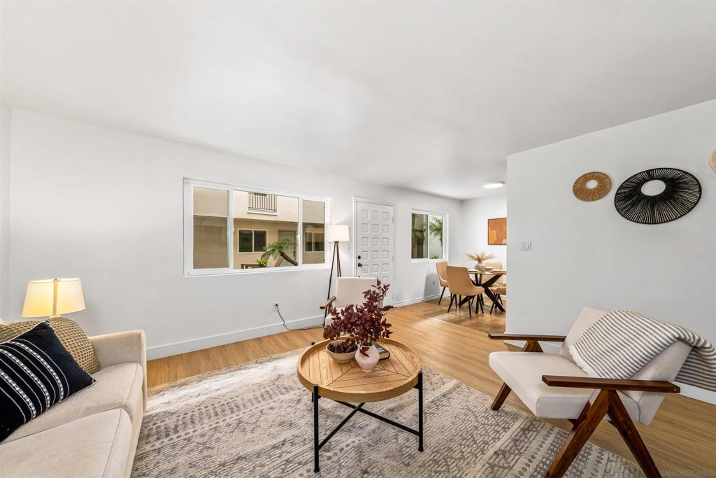 1030 Robinson Ave - photo 12