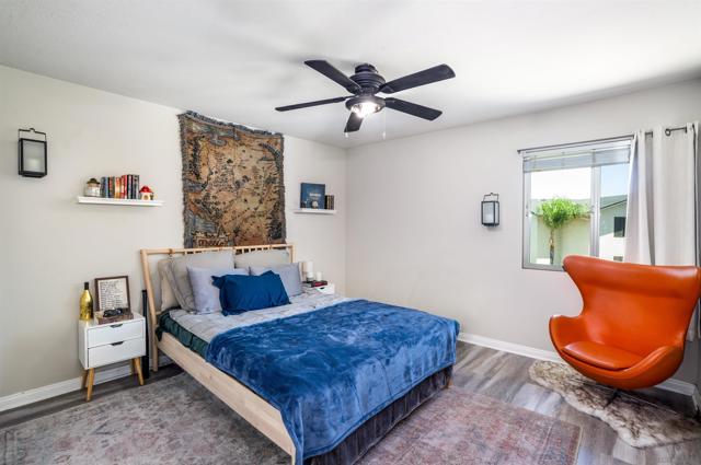 921 Amistad Ct D, El Cajon CA: https://media.crmls.org/mediaz/121a666b-ae09-4148-abdb-bc0d03ed3758.jpg