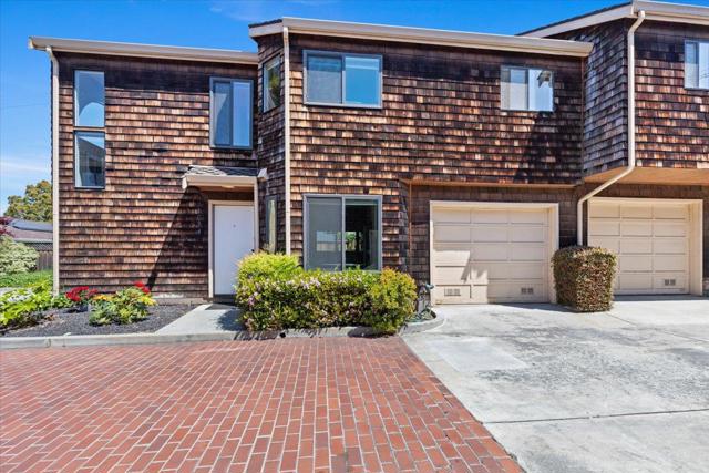 1694 Nighthawk Terrace, Sunnyvale CA: https://media.crmls.org/mediaz/121ab1b4-0c89-44a5-8b3f-23dd992607c9.jpg