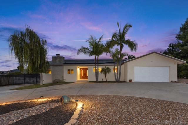 10190 Madrid Way, Spring Valley CA: https://media.crmls.org/mediaz/121c9615-9996-4cf7-a89b-ac57a246f7c8.jpg