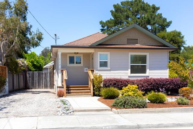 213 Chilverton Street, Santa Cruz CA: https://media.crmls.org/mediaz/121d0461-cbeb-4f84-8e15-e562cd1df6ce.jpg