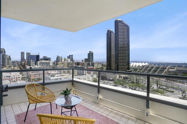 510 First Avenue, San Diego, California 92101, 2 Bedrooms Bedrooms, ,2 BathroomsBathrooms,Condominium,For Sale,First,NDP2405611