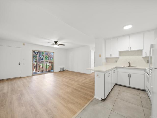 Detail Gallery Image 4 of 40 For 6390 Rancho Mission Rd #202,  San Diego,  CA 92108 - 2 Beds | 1 Baths