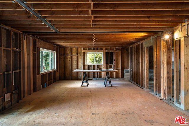 1615 Sargent Place, Los Angeles CA: https://media.crmls.org/mediaz/121ea519-72c4-4505-828c-0898ce6b9709.jpg