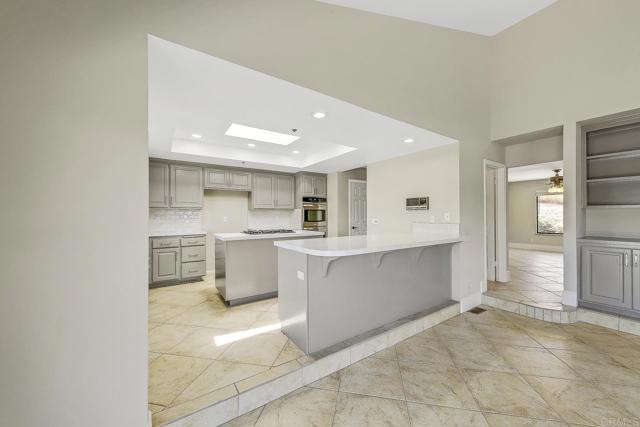 Detail Gallery Image 28 of 61 For 1515 Monte Vista Dr, Vista,  CA 92084 - 4 Beds | 2/1 Baths