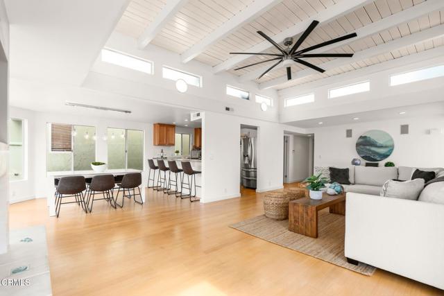 Detail Gallery Image 10 of 45 For 124 San Clemente Ave, Oxnard,  CA 93035 - 3 Beds | 3 Baths