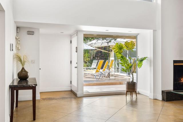 1223 E San Lorenzo Road, Palm Springs CA: https://media.crmls.org/mediaz/12202bdf-ba1c-4717-ad61-fcc0767bff6a.jpg