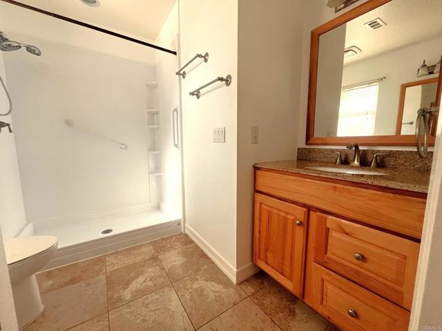 Detail Gallery Image 16 of 35 For 1446 Westmore Pl, Oceanside,  CA 92056 - 4 Beds | 3/1 Baths