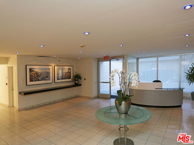 1431 Ocean Avenue, Santa Monica CA: https://media.crmls.org/mediaz/1220a34a-d2d8-4b4e-ab87-a6bfac87dd2a.jpg