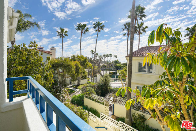 Drew Fenton | 6453 Zuma View Place Malibu CA | MLS: 7144929