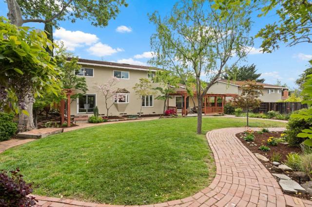 135 Belvue Drive, Los Gatos CA: https://media.crmls.org/mediaz/12219223-2ce7-4dfe-9c33-7f5df6e04d90.jpg