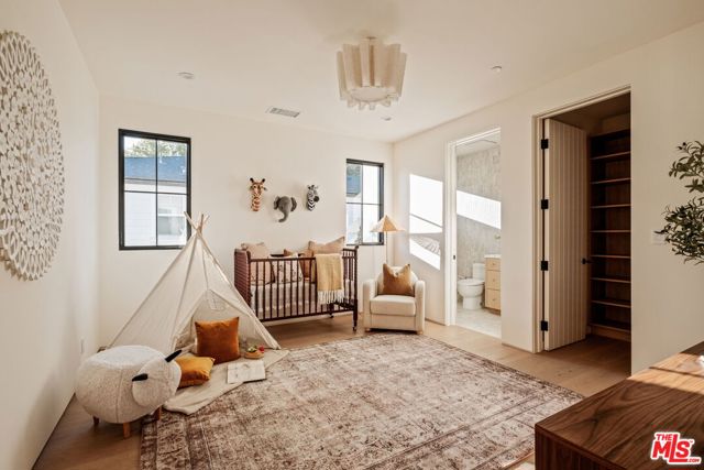 11621 Hesby Street photo 24