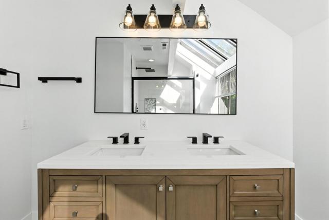 25 Bud Court, Pleasant Hill CA: https://media.crmls.org/mediaz/1223331e-72ae-4ab5-907c-dbff546d562f.jpg