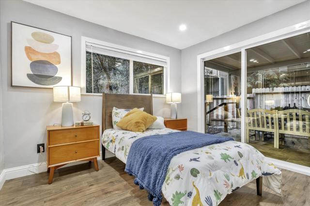 560 River Drive, Boulder Creek CA: https://media.crmls.org/mediaz/1225096e-83b4-4f75-b99b-140b4b0c2141.jpg