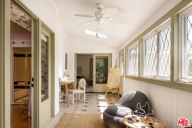 322 Lorraine Boulevard, Los Angeles CA: https://media.crmls.org/mediaz/122685f7-13de-491f-9ac6-5e95e16abaed.jpg