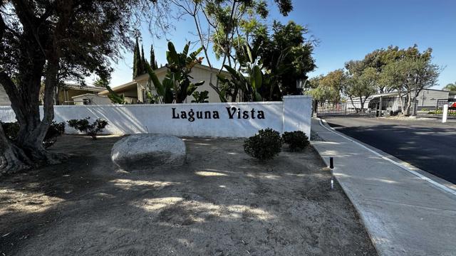 276 N El Camino Real, Oceanside CA: https://media.crmls.org/mediaz/1228588c-411d-4ec0-9f5b-47c00adcf870.jpg