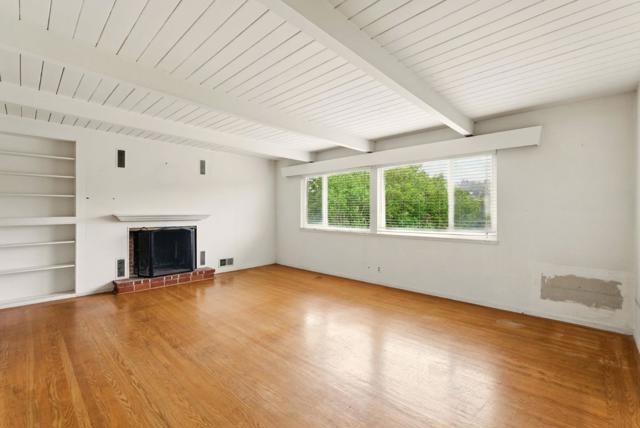 46 Hilltop Drive, San Carlos CA: https://media.crmls.org/mediaz/12288ef8-2e2a-4385-bb73-15de190d6f13.jpg
