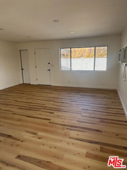 7100 Cholla Avenue, Yucca Valley CA: https://media.crmls.org/mediaz/1229de4c-3064-4e1b-956f-fba27925590f.jpg