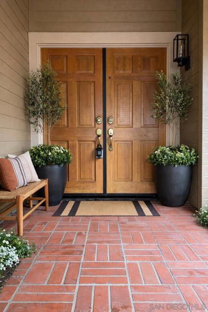 Image 52 of 55 For 672 Chateau Place