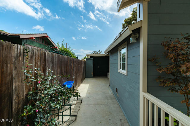 Detail Gallery Image 13 of 19 For 309 Acacia St, Altadena,  CA 91001 - 2 Beds | 2 Baths