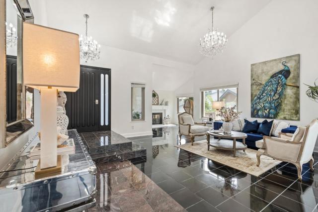 3 Saint Louis Lane, Pleasant Hill CA: https://media.crmls.org/mediaz/122bf3dd-1405-4057-8f62-3b14ac6e2c12.jpg